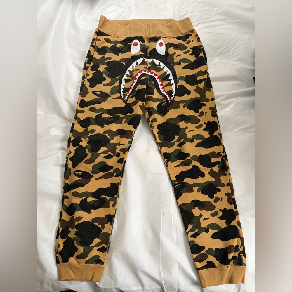 Bape Men's Camo Shark Sweatpants - yellow classic camo